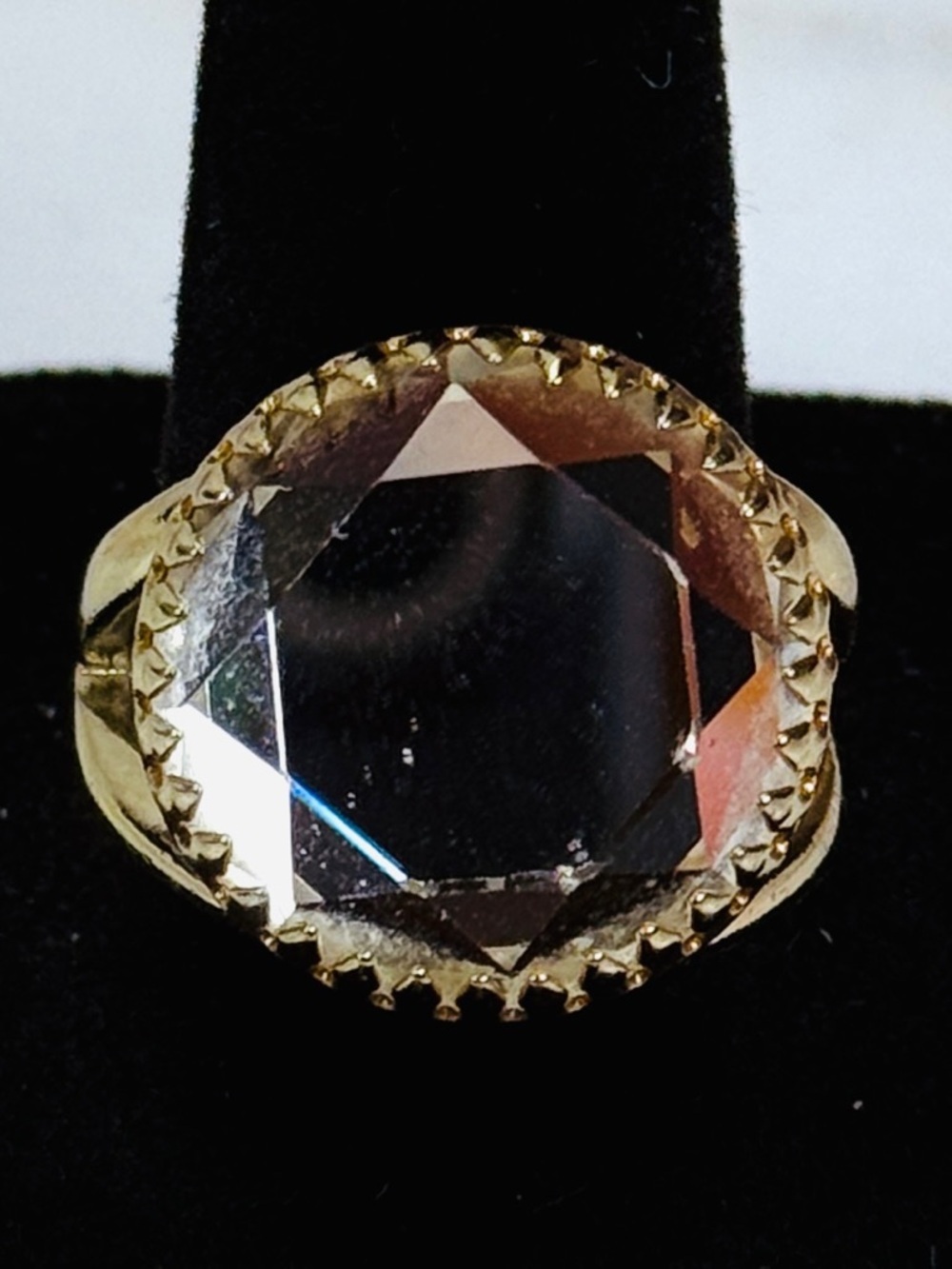 Vintage aged, goldtone, large mirrored reflective size 9 ring